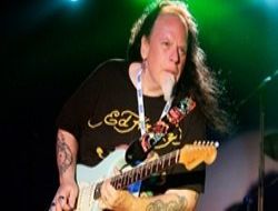 Blues Festivali'nde Barış Manço şarkıları