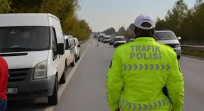 4 Ayda 369 Bin Sürücüye Işık İhlali İşlemi