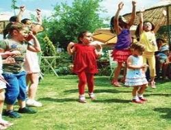 Yaza Merhaba Şenliği