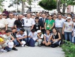 Mersin'den gönül köprüsü uzandı