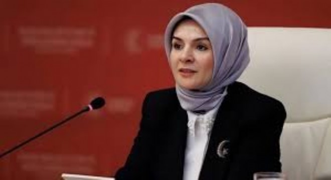 Bakan Göktaş'tan Sosyal Medya Düzenlemesi Açıklaması