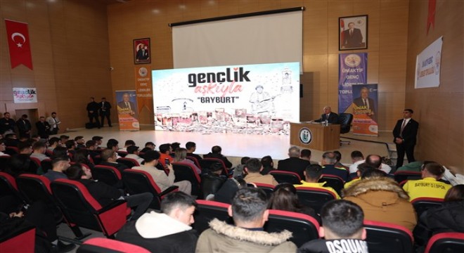 Bakan Güler, Bayburt Üniversitesi'nde eğitim gören öğrencilerle bir araya geldi