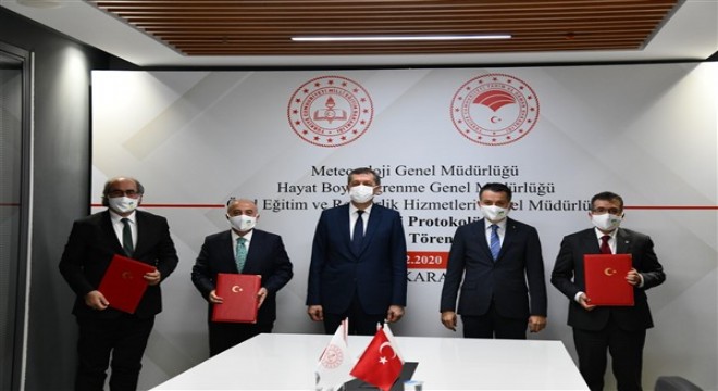 Bakan Pakdemirli: ‘Uluslararası Uzay İstasyonu' ile bir ilki gerçekleştirdik