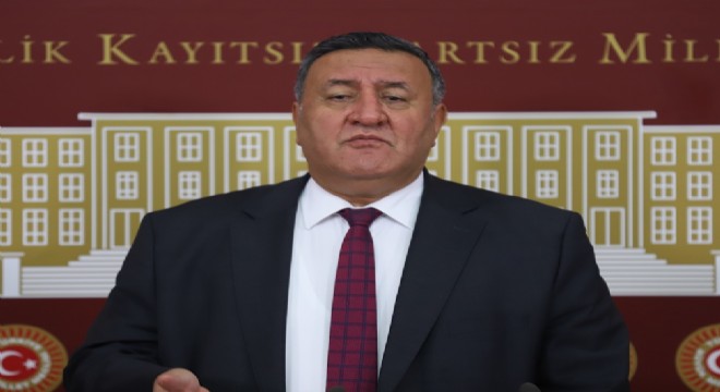 CHP'Lİ GÜRER'İN BASIN TOPLANTISI