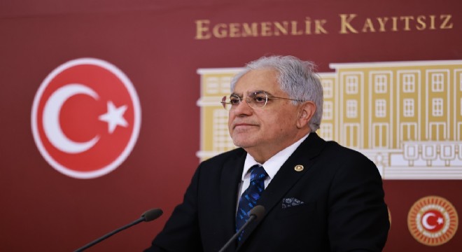 CHP'Lİ ÜNSAL'IN BASIN TOPLANTISI