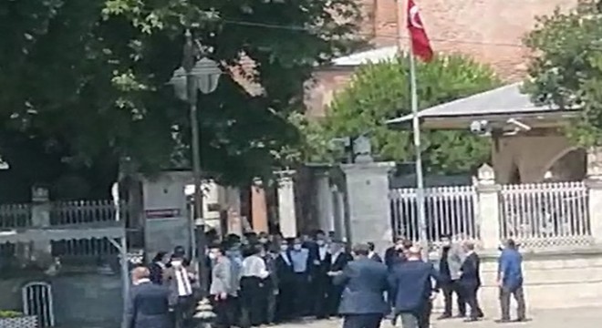 Cumhurbaşkanı Erdoğan Ayasofya'daki çalışmaları yerinde denetledi