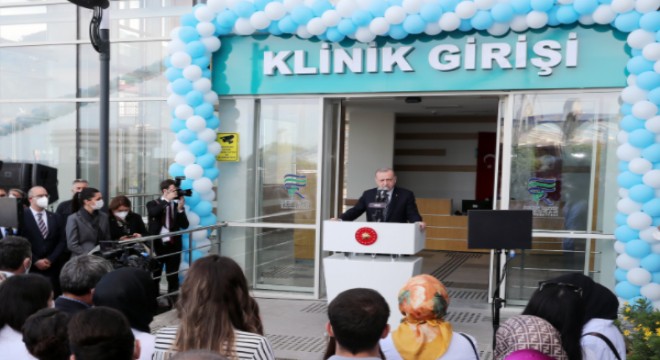 Cumhurbaşkanı Erdoğan, RTEÜ Diş Hekimliği Fakültesi'nin yeni binasının açılış törenine katıldı