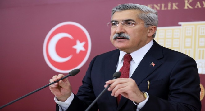 DİJİTAL MECRALAR KOMİSYONU BAŞKANI YAYMAN'IN BASIN TOPLANTISI