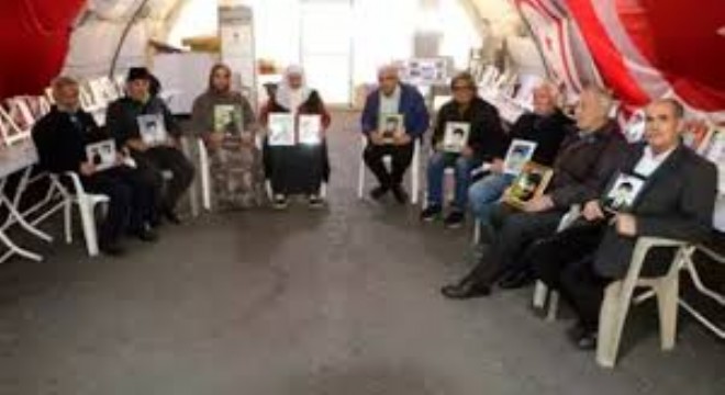 Diyarbakır Anneleri Evlatlarına Kavuşana Kadar Eylemde
