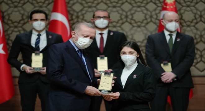 Doç. Dr. Ayşegül Doğan'a TÜBA Üstün Başarılı Genç Bilim İnsanı ödülü