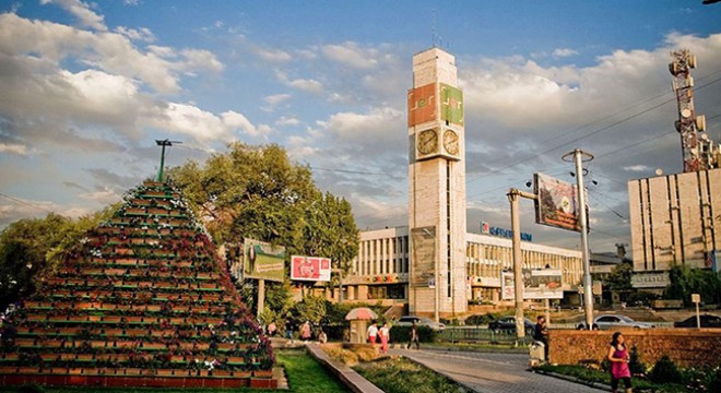 FETÖ Kırgızistan'ı rehin almış