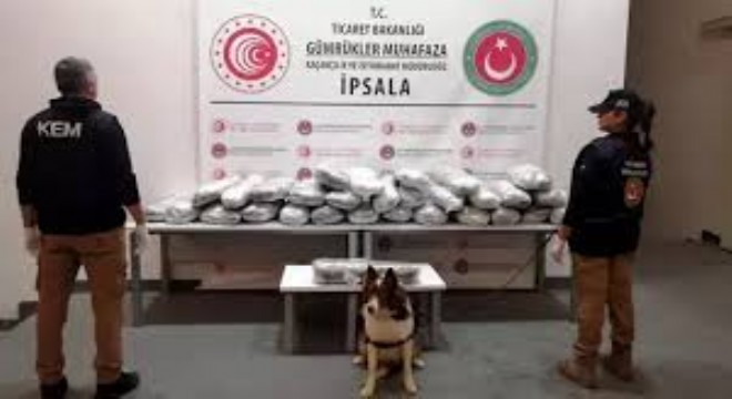 Kapıkule ve İpsala'da 525 Kilo Esrar Ele Geçirildi