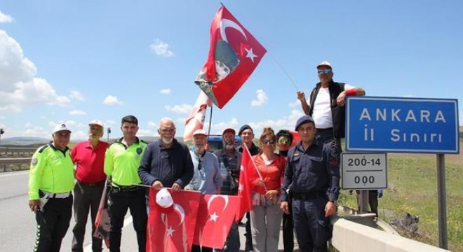 ‘Kurtuluştan Kuruluşa' 450 km