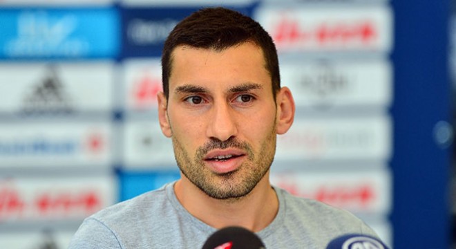 Şener Özbayraklı: 'Ligi en iyi şekilde bitirip şampiyon olacağız'