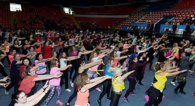 Şiddete dansla ‘Hayır' dediler