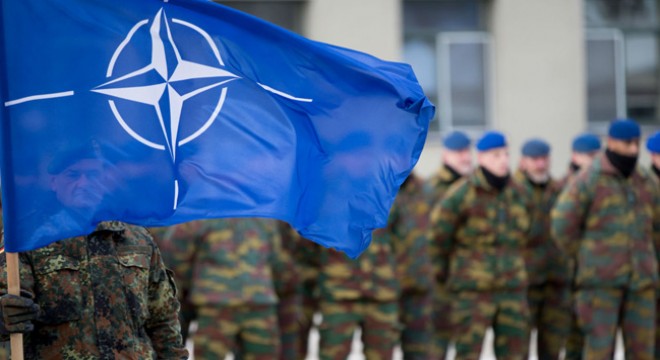 Stoltenberg: Nükleer silahlar varoldukça NATO´nun da nükleer silahı olacak