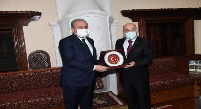 TBMM Başkanı Mustafa Şentop'tan İşkodra Yunus Emre Enstitüsüne ziyaret