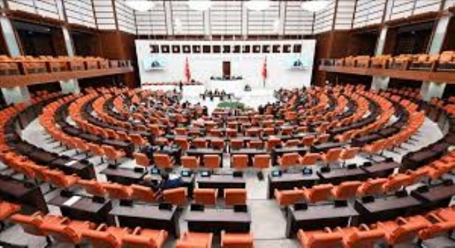 TSK Düzenlemelerini İçeren Kanun Teklifi TBMM'ye Sunuluyor