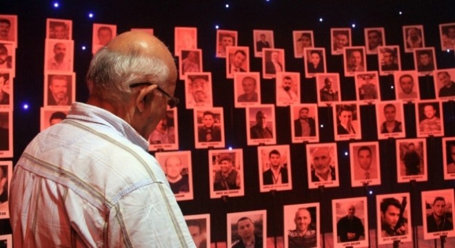 Taksim Metrosu'nda 15 Temmuz yolculuğu