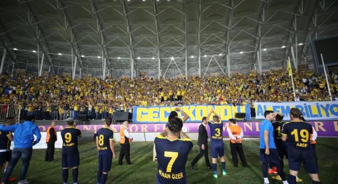 Tribünlerde birlik sürmeli