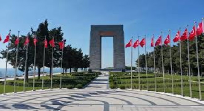Türkiye Genelinde Çanakkale Zaferi'nin 111. Yılında Anma Törenleri Düzenlendi