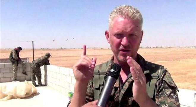 YPG'ye katılan İngiliz aktör Tabka'da ortaya çıktı