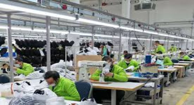 Ücretli Çalışan Sayısı Nisan'da Yüzde 2,4 Arttı