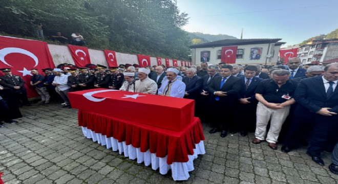 Şehit Piyade Üsteğmen Ömer Fatih Ayar, Trabzon'da Son Yolculuğuna Uğurlandı
